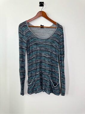 Left of Center Striped Long-Sleeve Scoop Neck Top soft Pockets on from Small EUC